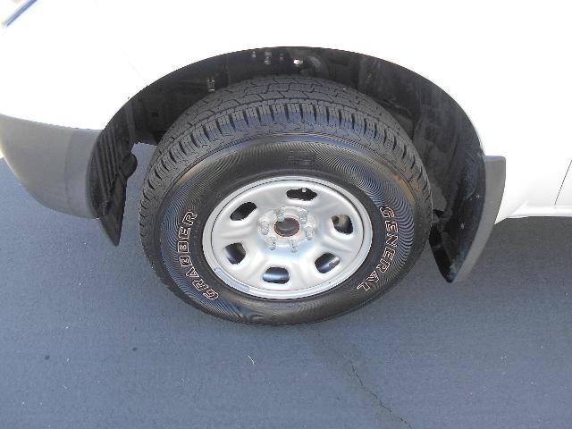 Used 2018 Nissan Frontier S RWD image 18