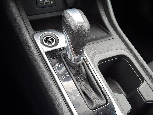 Used 2020 Nissan Sentra SV image 14