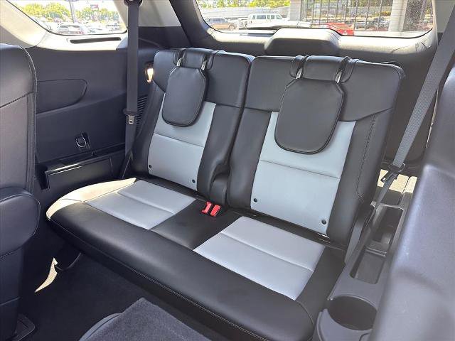 Certified 2023 Ford Explorer XLT w/ Equipment Group 202A RWD image 14