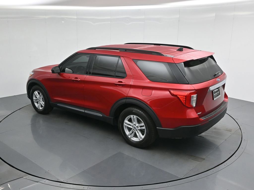 Certified 2024 Ford Explorer XLT image 18
