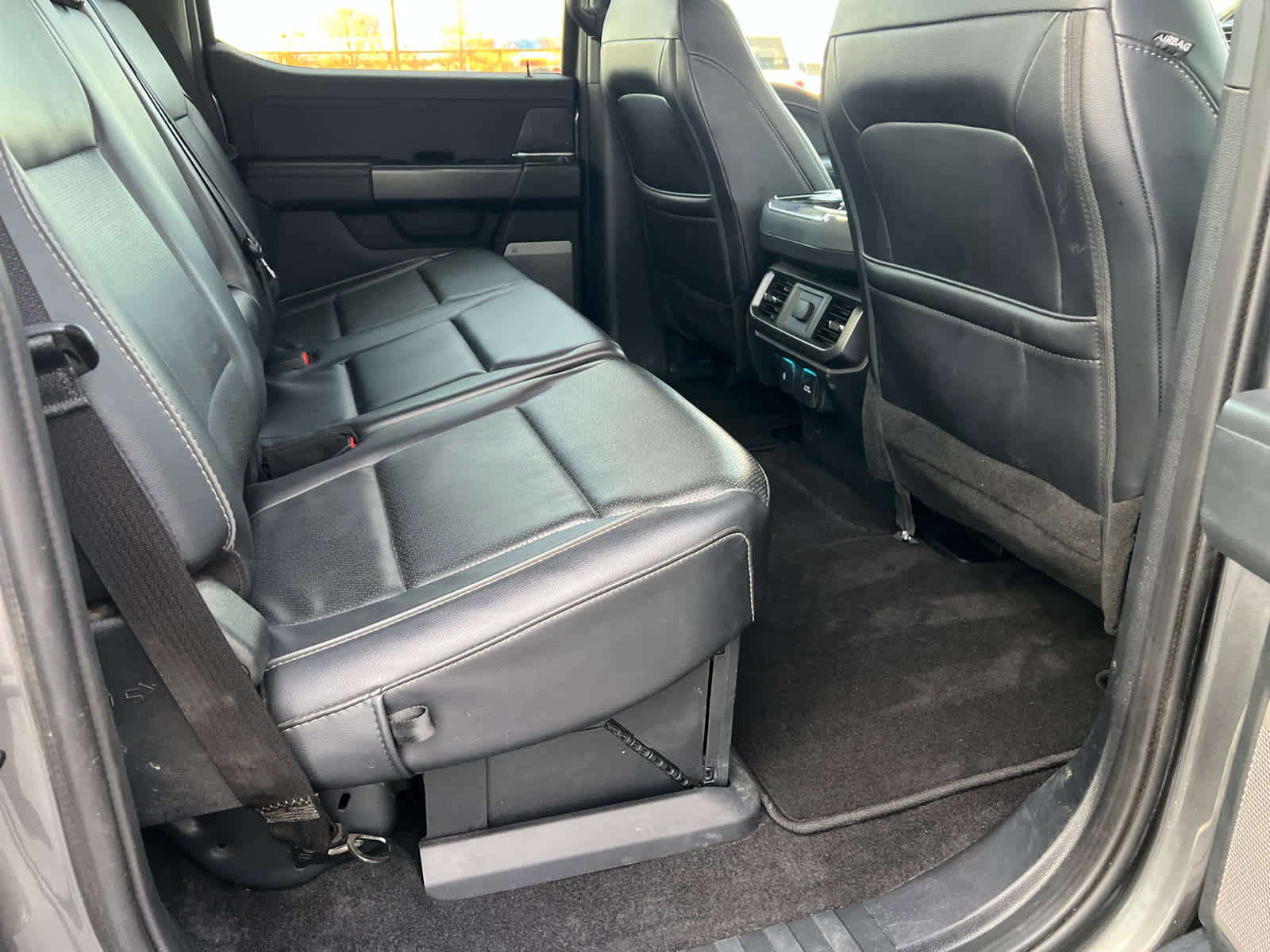 Certified 2025 Ford F150 Lariat w/ Bed Utility Package image 22