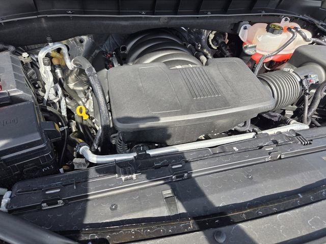 Used 2023 Chevrolet Suburban RST w/ Sport Performance Package AWD/4WD image 20