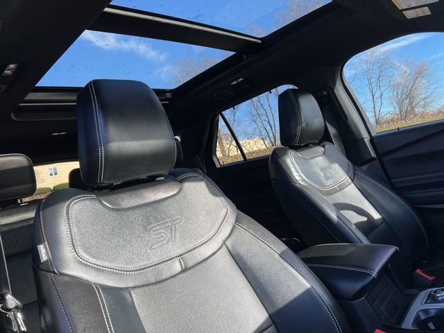 Certified 2023 Ford Explorer ST w/ Equipment Group 401A image 37