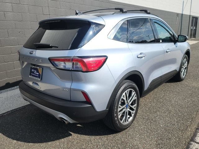Certified 2022 Ford Escape SEL w/ Technology Package AWD/4WD image 6
