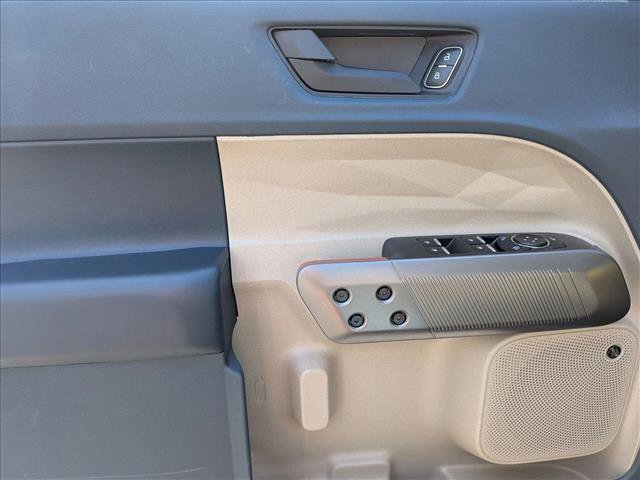 Certified 2025 Ford Maverick Lariat w/ 4K Tow Package image 10