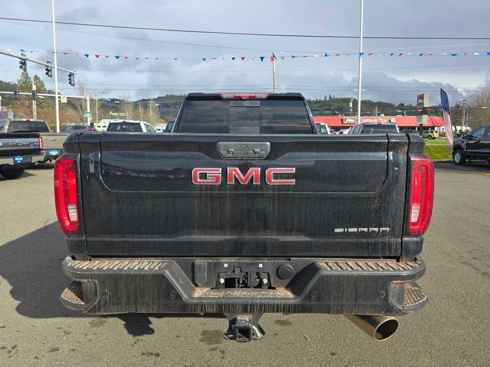 Used 2022 GMC Sierra 3500 Denali w/ Denali Ultimate Package image 4