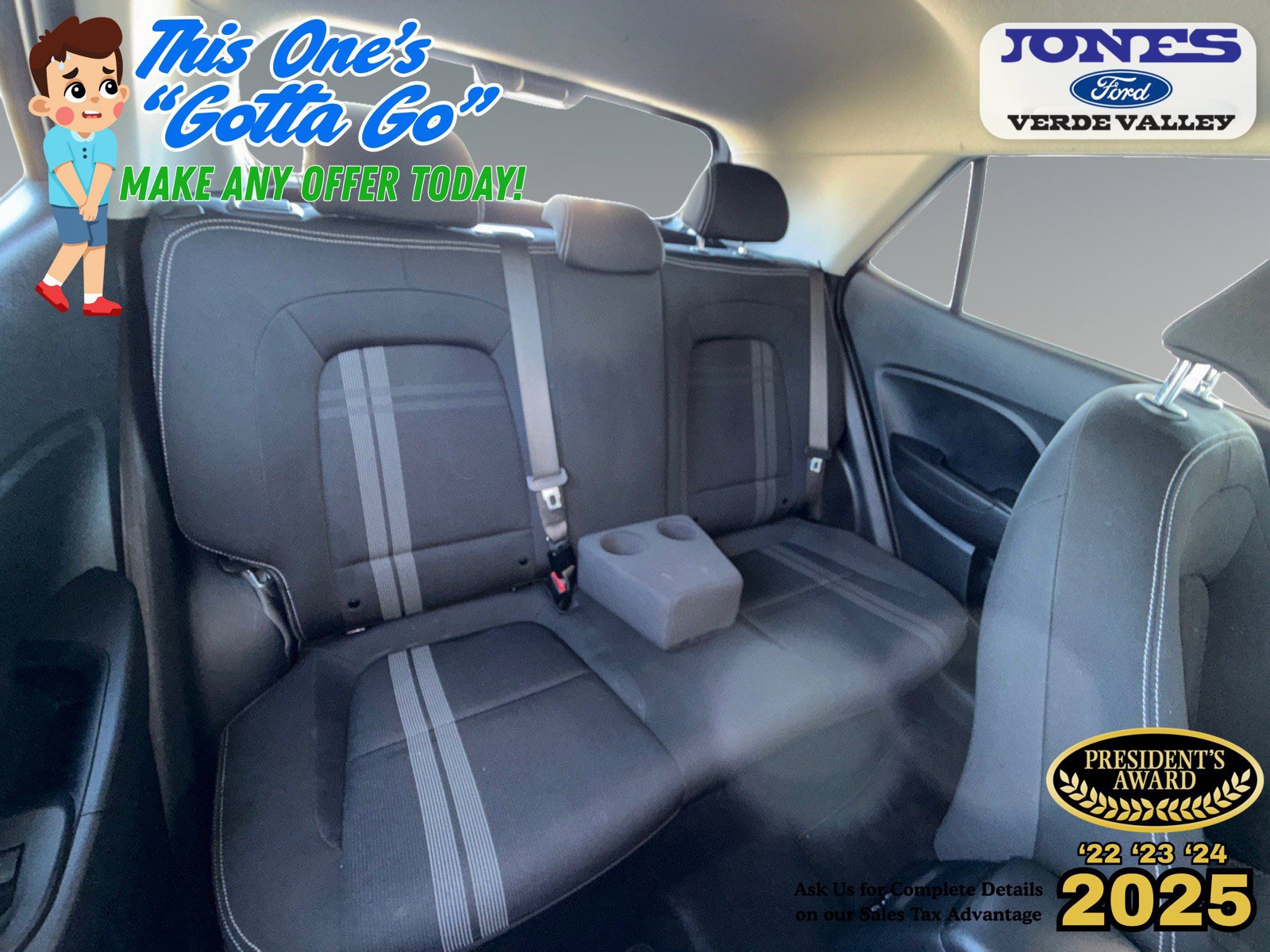 Used 2024 Hyundai Venue SEL FWD image 18