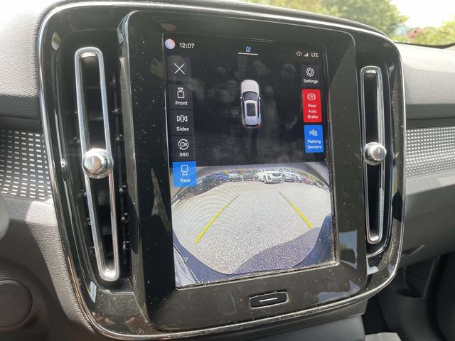Used 2022 Volvo XC40 P8 Recharge Ultimate AWD/4WD image 35