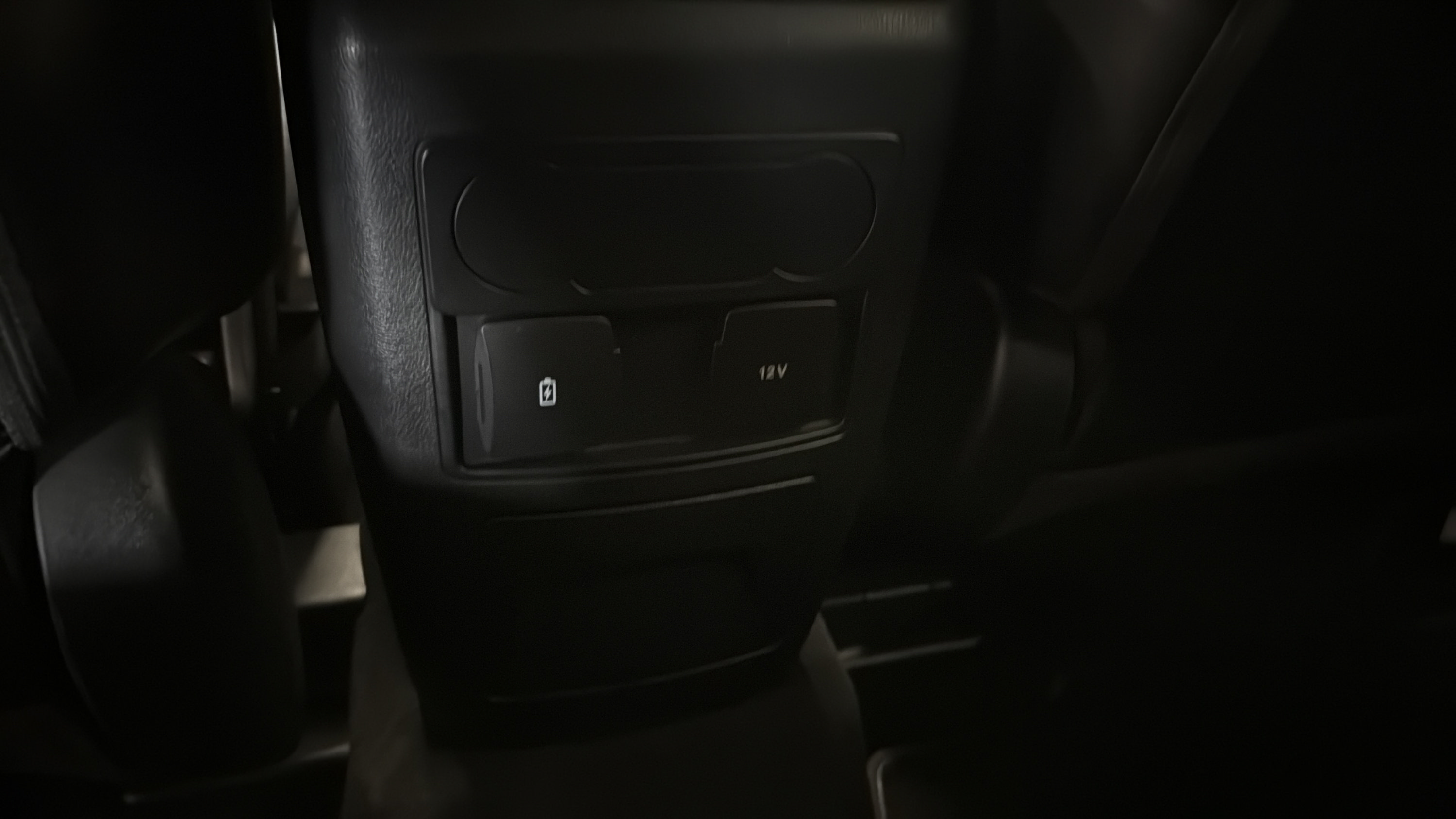 Certified 2022 Ford Explorer ST AWD/4WD image 14