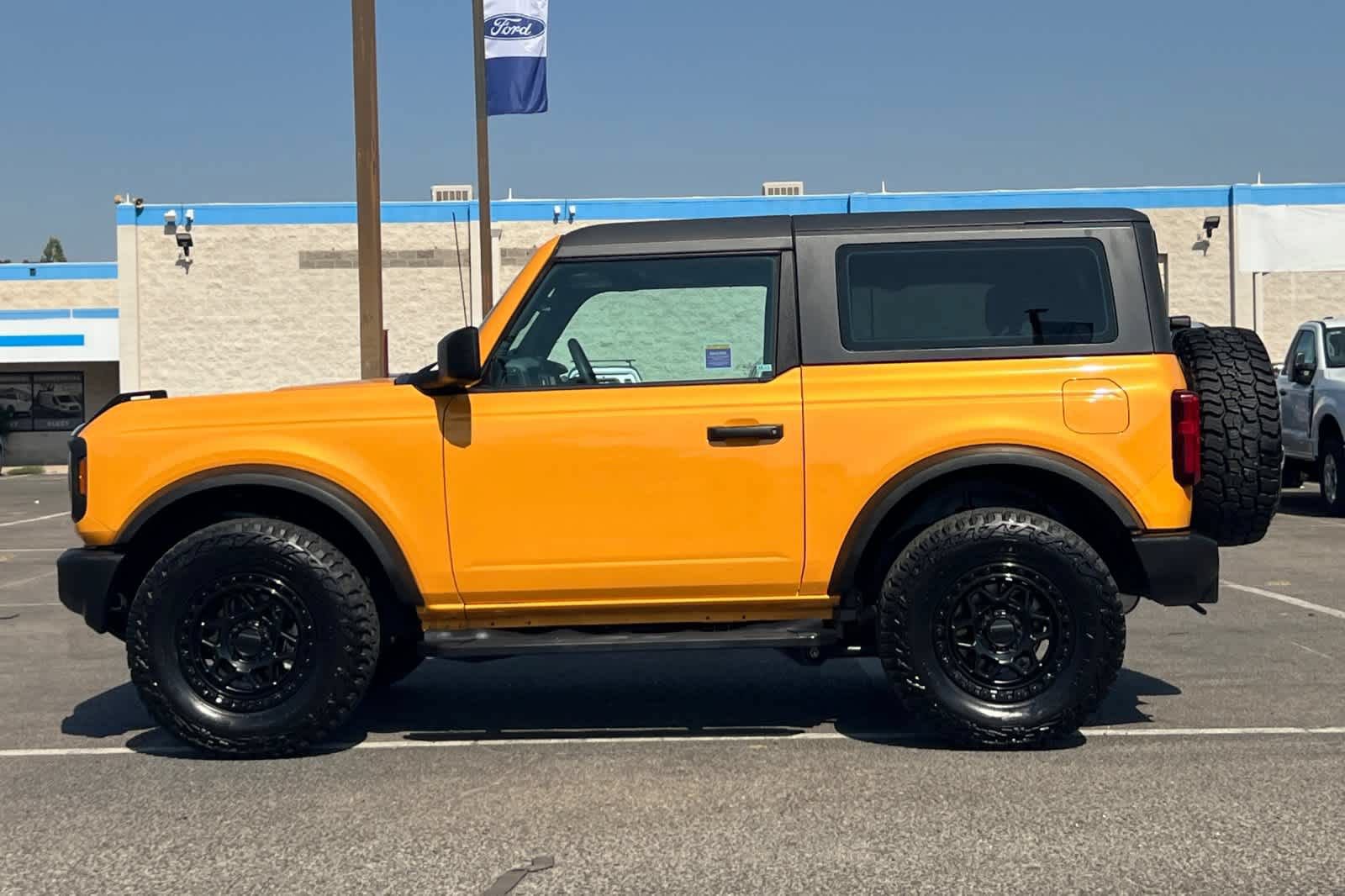 Certified 2022 Ford Bronco 2-Door AWD/4WD image 6