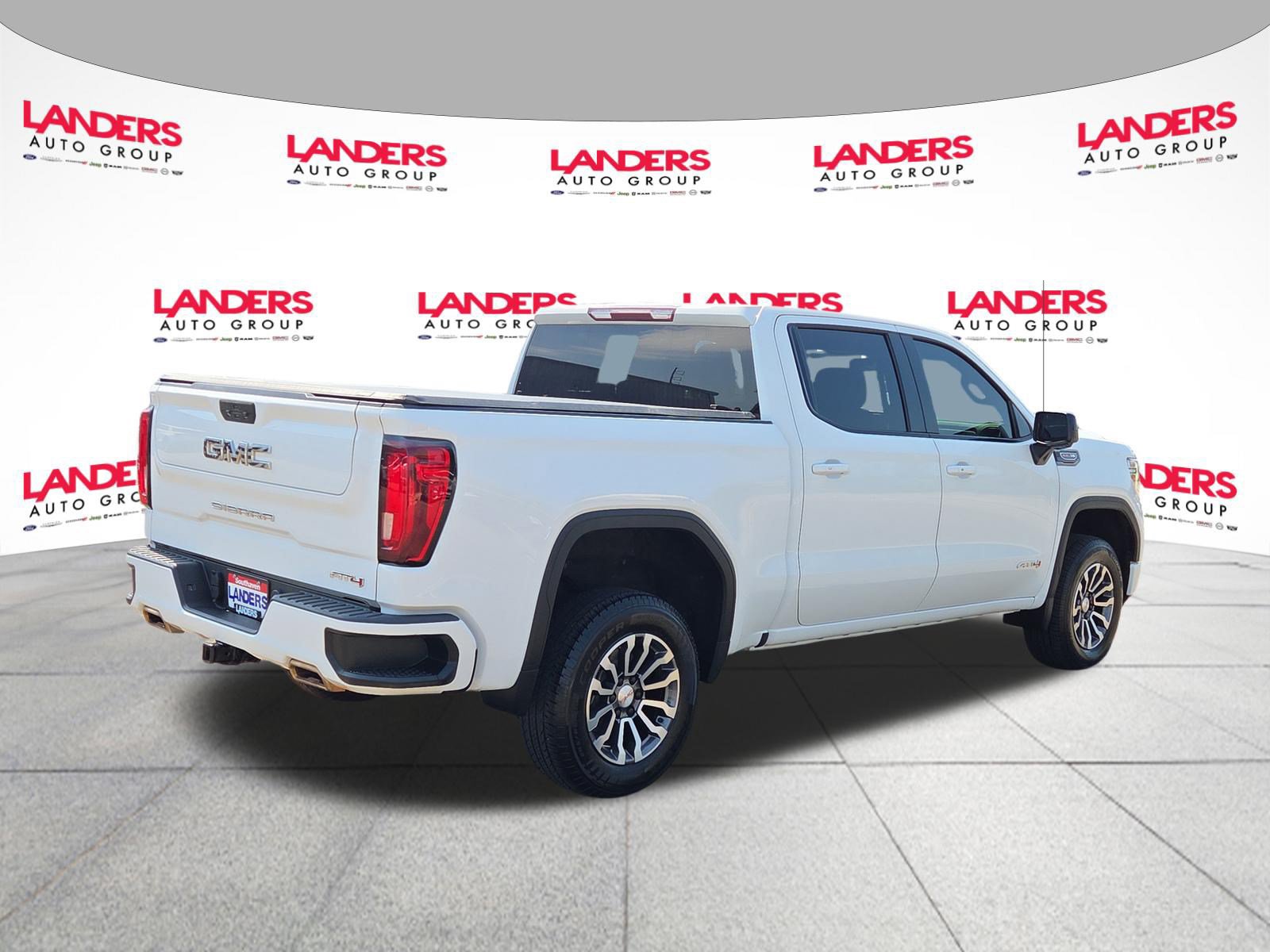 Used 2021 GMC Sierra 1500 AT4 AWD/4WD image 3