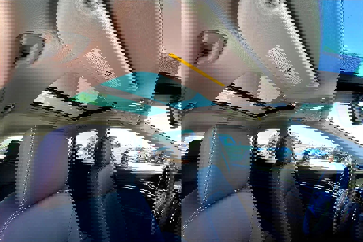 Used 2024 Audi Q8 e-tron Premium Plus w/ Premium Plus Package image 30