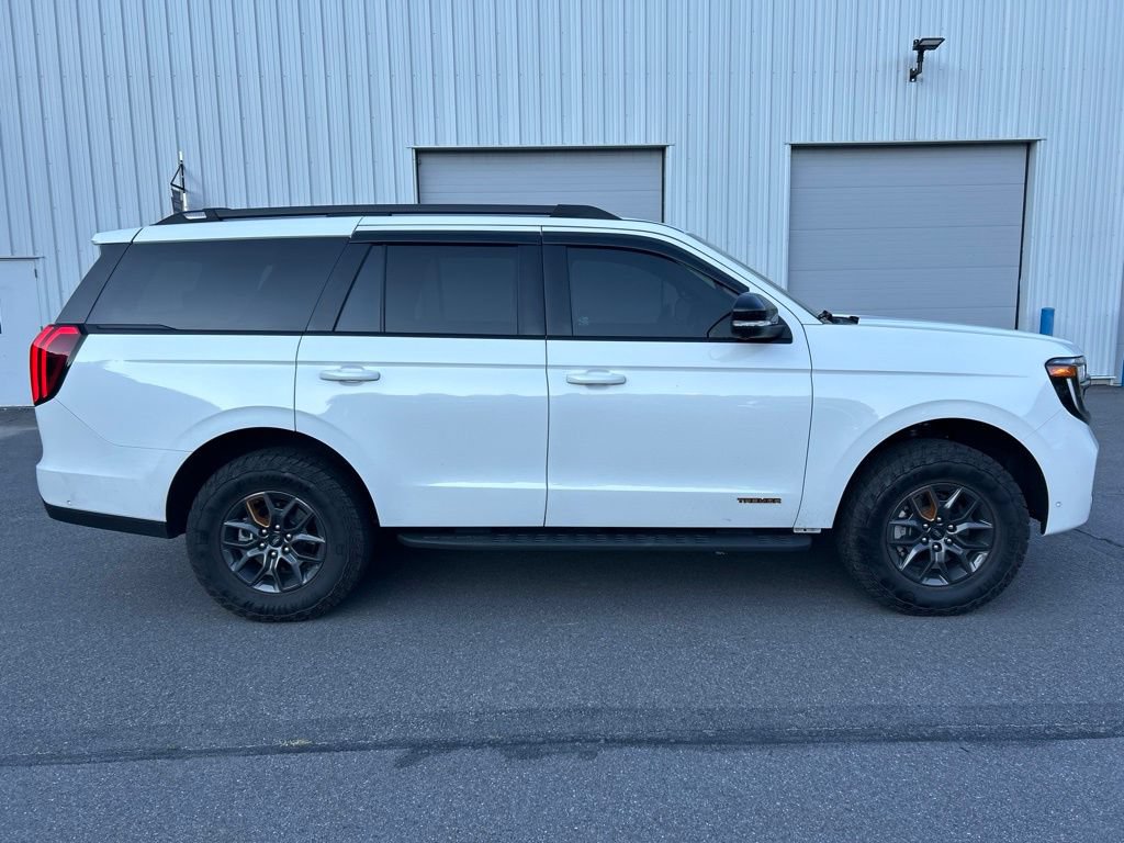 Certified 2025 Ford Expedition Tremor AWD/4WD image 12