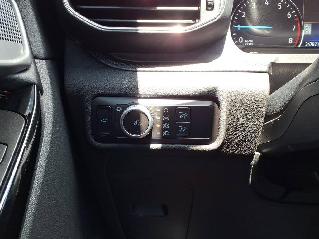 Certified 2023 Ford Explorer ST-Line AWD/4WD image 16