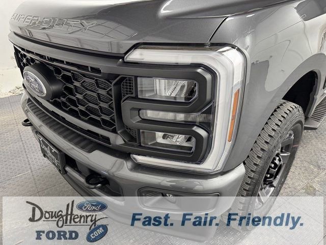 Certified 2025 Ford F250 XL w/ STX Appearance Package image 10