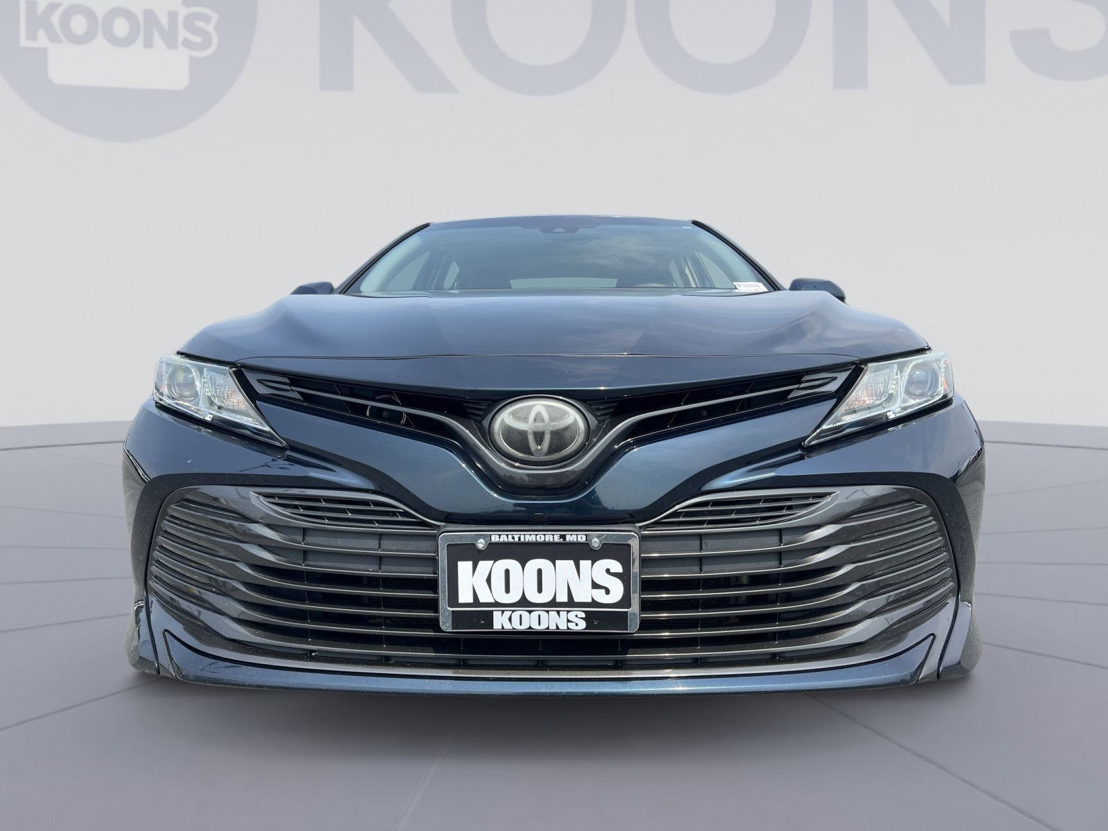 Used 2018 Toyota Camry FWD image 10