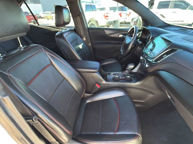 Used 2022 Chevrolet Equinox RS w/ RS Leather Package image 11