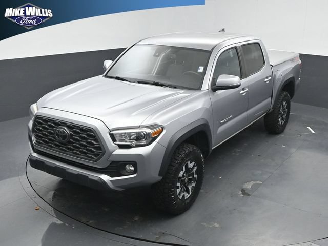 Used 2020 Toyota Tacoma TRD Off-Road w/ Technology Package AWD/4WD image 11