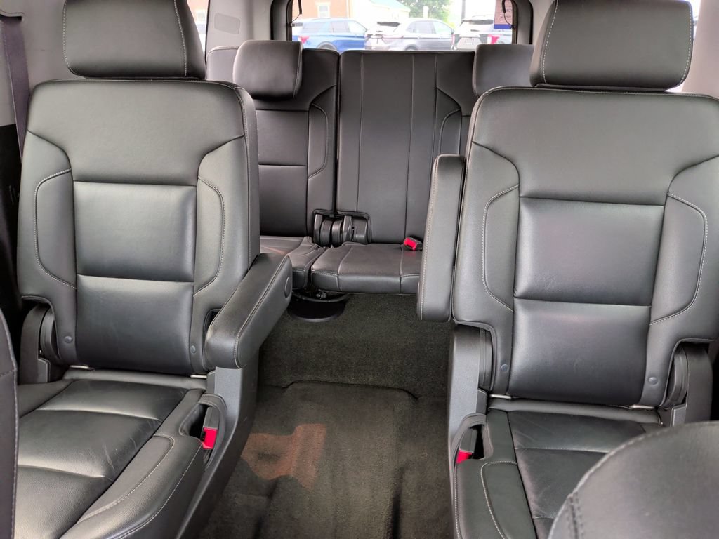 Used 2017 Chevrolet Suburban LT AWD/4WD image 6