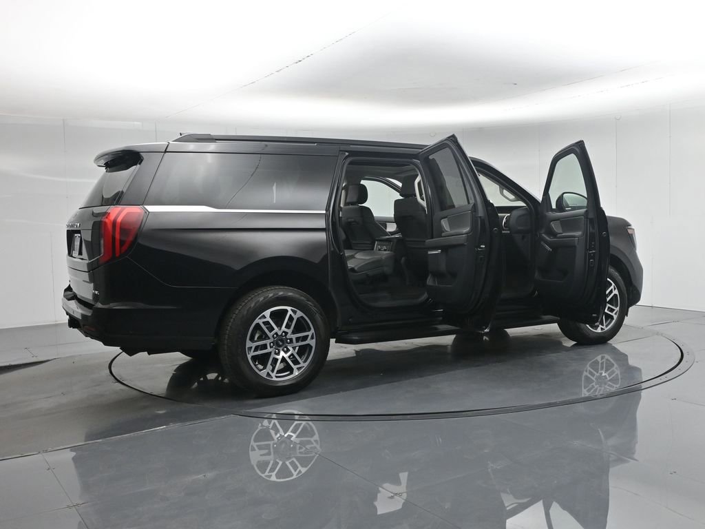 Certified 2025 Ford Expedition Max Active image 35