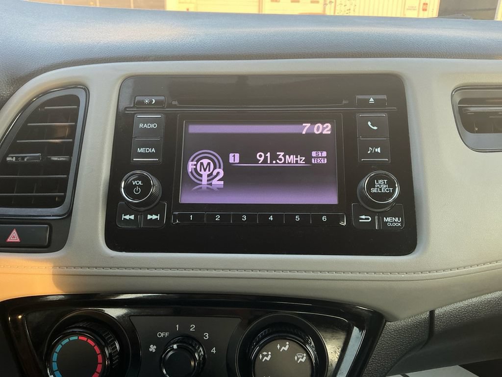 Used 2020 Honda HR-V LX image 26