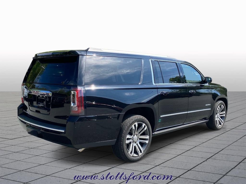 Used 2017 GMC Yukon XL Denali w/ Open Road Package AWD/4WD image 6