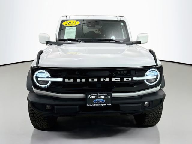 Certified 2023 Ford Bronco Outer Banks w/ Sasquatch Package AWD/4WD image 2