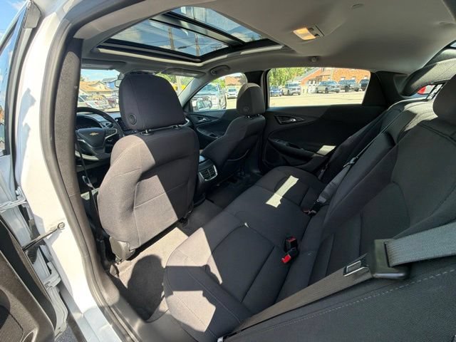 Used 2024 Chevrolet Malibu LT FWD image 12