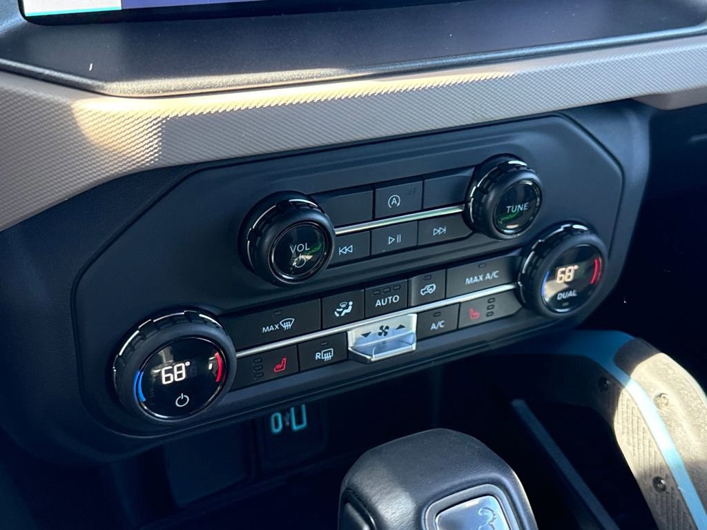 Certified 2024 Ford Bronco Wildtrak image 23