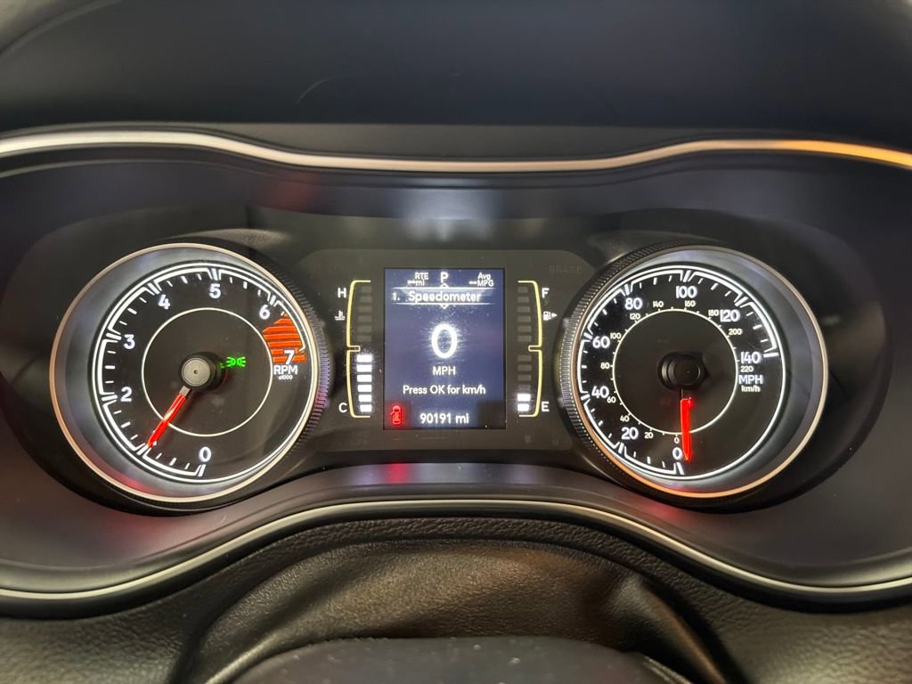 Used 2020 Jeep Cherokee Latitude image 23