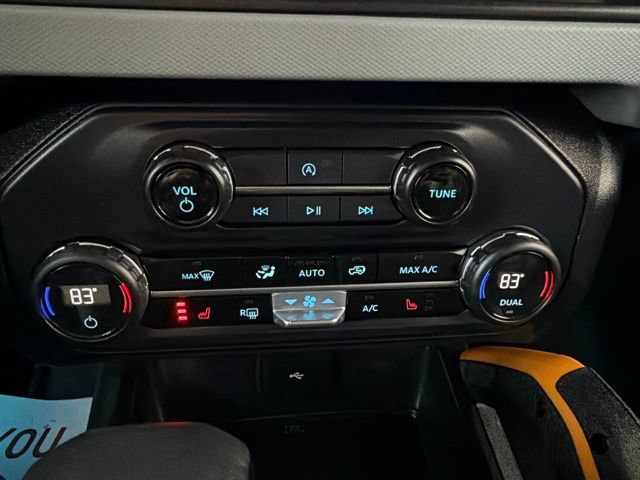 Certified 2023 Ford Bronco Badlands w/ Sasquatch Package AWD/4WD image 20