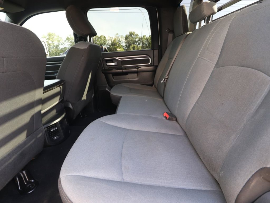 Used 2024 RAM 3500 SLT w/ Quick Order Package 2YG SLT AWD/4WD image 6