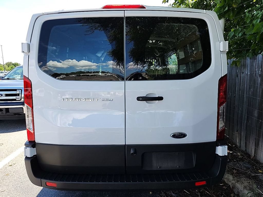 Certified 2025 Ford Transit 250 Low Roof w/ Exterior Upgrade Package RWD image 9