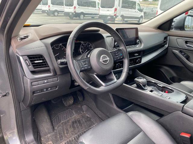 Used 2023 Nissan Rogue SV w/ SV Premium B Package FWD image 12