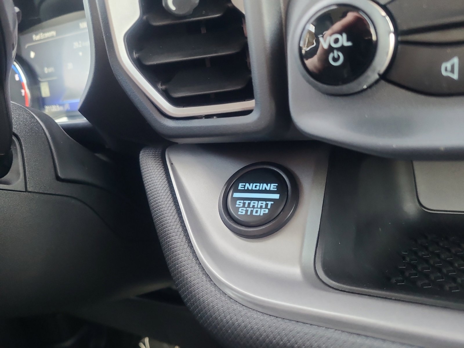 Certified 2023 Ford Bronco Sport Outer Banks w/ Tech Package image 30