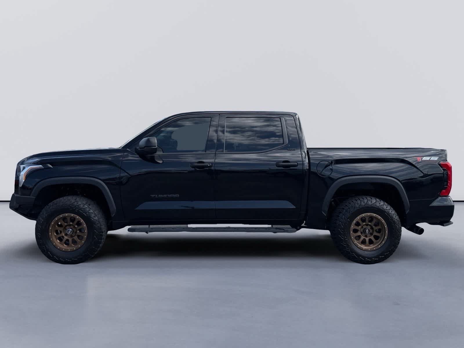 Used 2023 Toyota Tundra SR5 AWD/4WD image 2