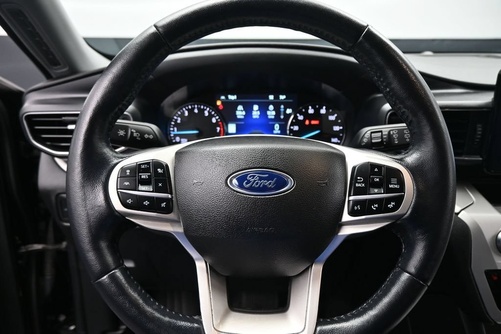Certified 2022 Ford Explorer XLT AWD/4WD image 13