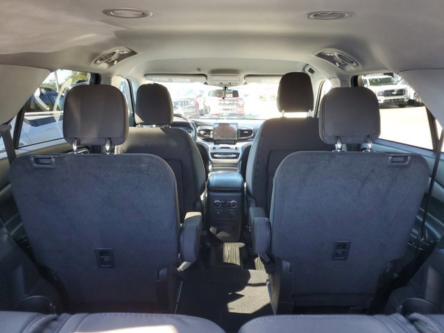 Certified 2023 Ford Explorer XLT image 8