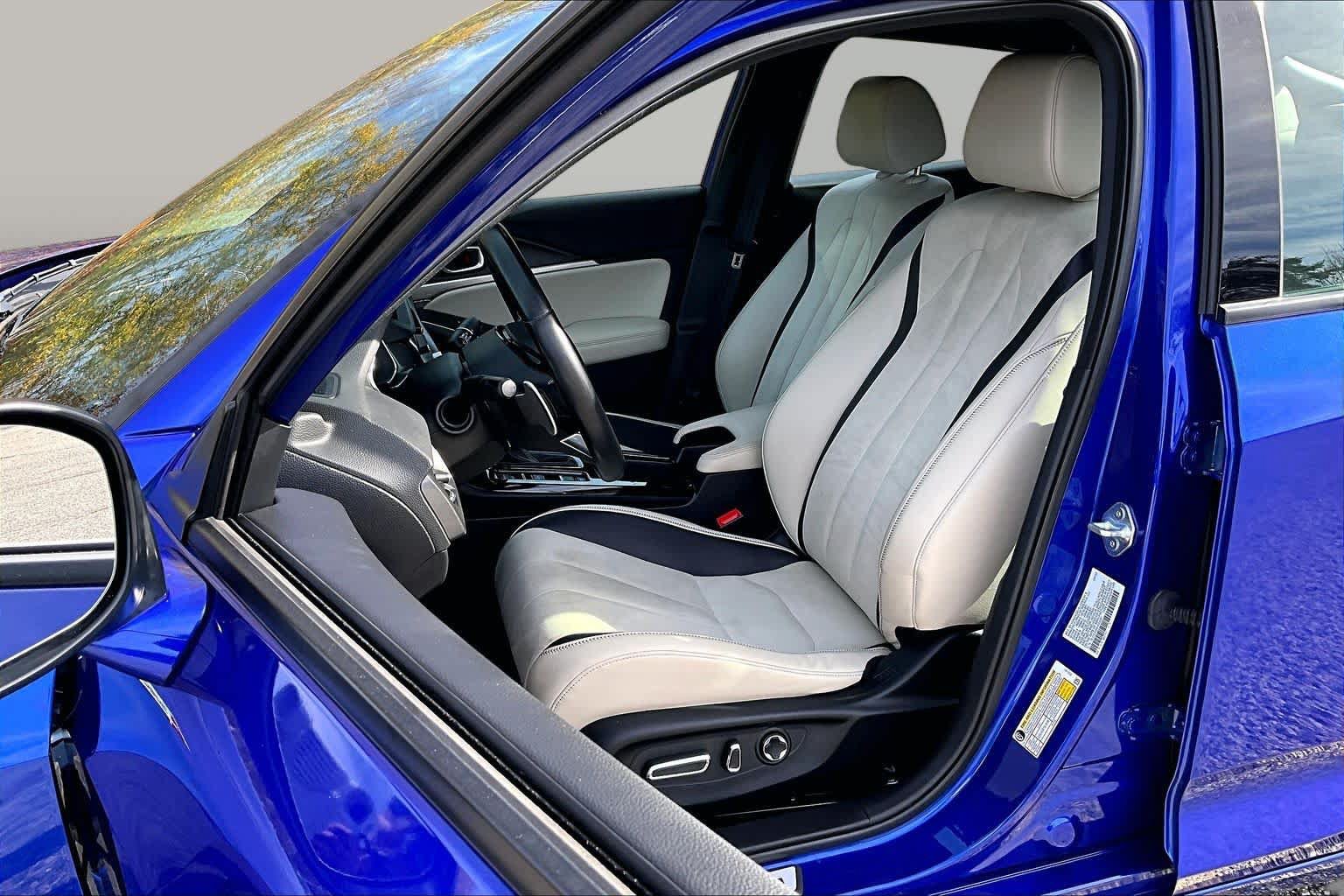 Used 2023 Acura Integra A-Spec w/ Technology Package FWD image 9