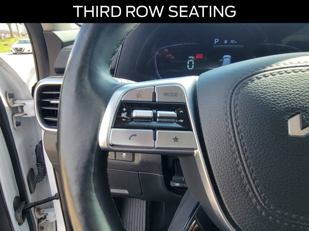 Used 2024 Kia Telluride EX w/ EX Captain's Chair Package AWD/4WD image 23