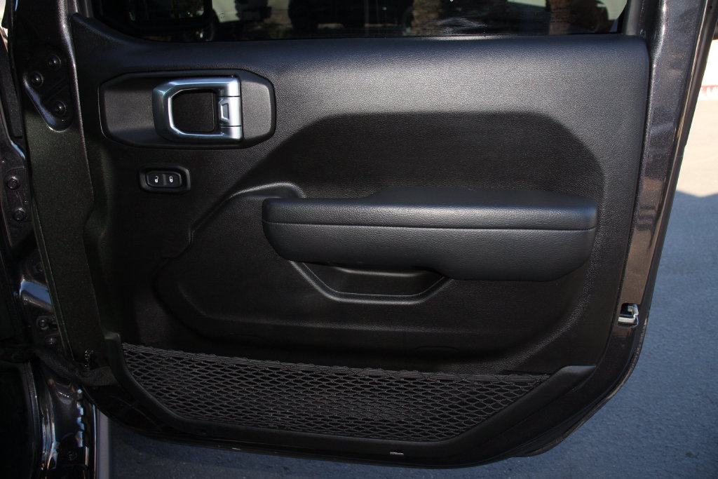 Used 2024 Jeep Wrangler Unlimited Sport AWD/4WD image 28