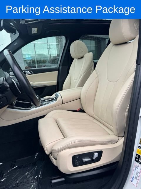 Used 2022 BMW X5 xDrive40i w/ Premium Package AWD/4WD image 14