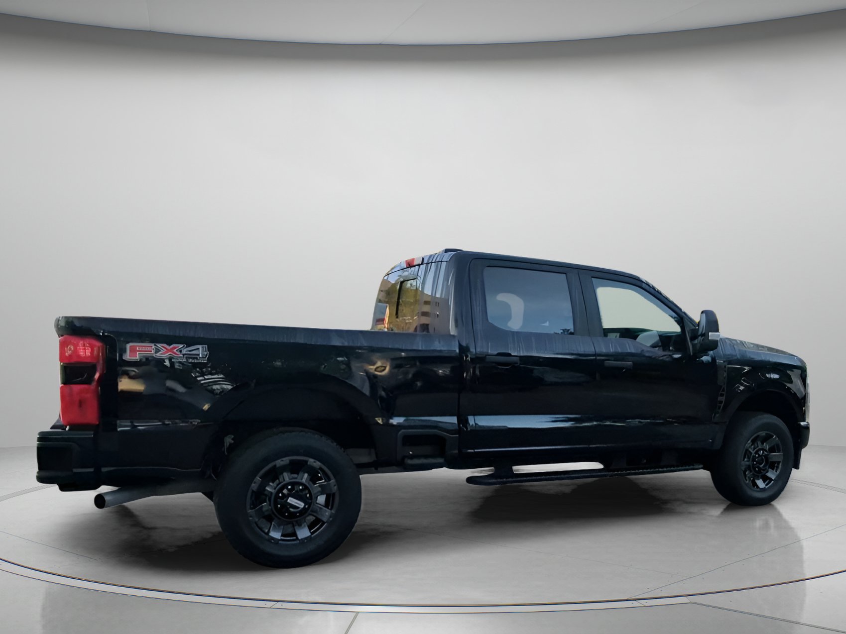 Certified 2024 Ford F250 XL w/ STX Appearance Package AWD/4WD image 30