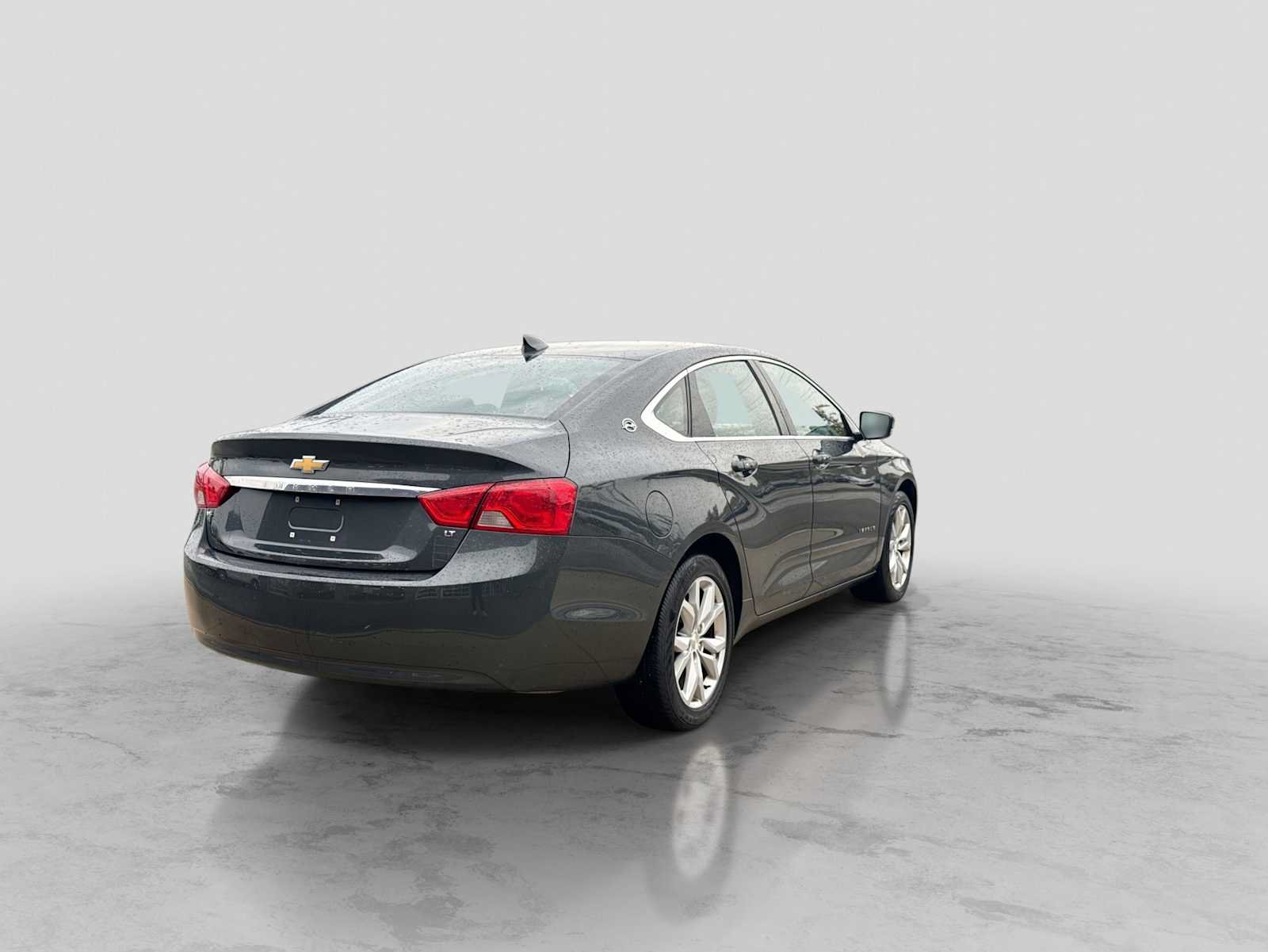 Used 2019 Chevrolet Impala LT FWD image 6