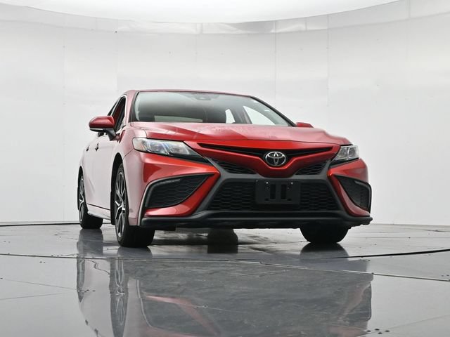 Used 2024 Toyota Camry SE w/ Convenience Package FWD image 35