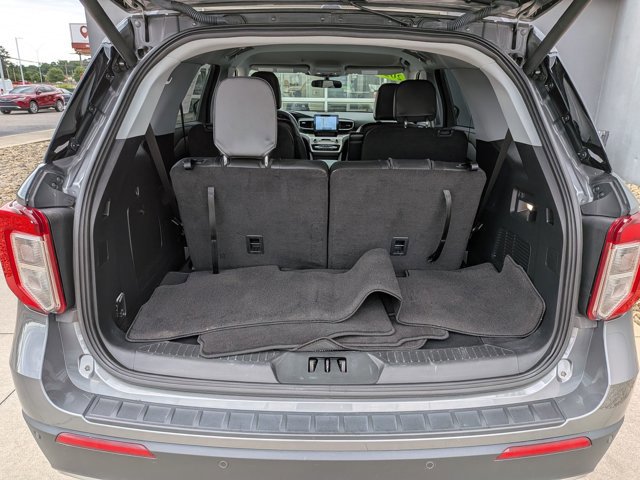 Certified 2023 Ford Explorer XLT w/ Equipment Group 202A AWD/4WD image 35