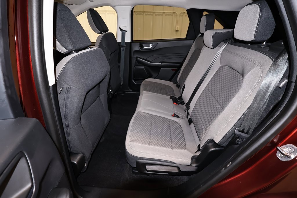 Certified 2021 Ford Escape SE w/ SE Sport Appearance Package image 15