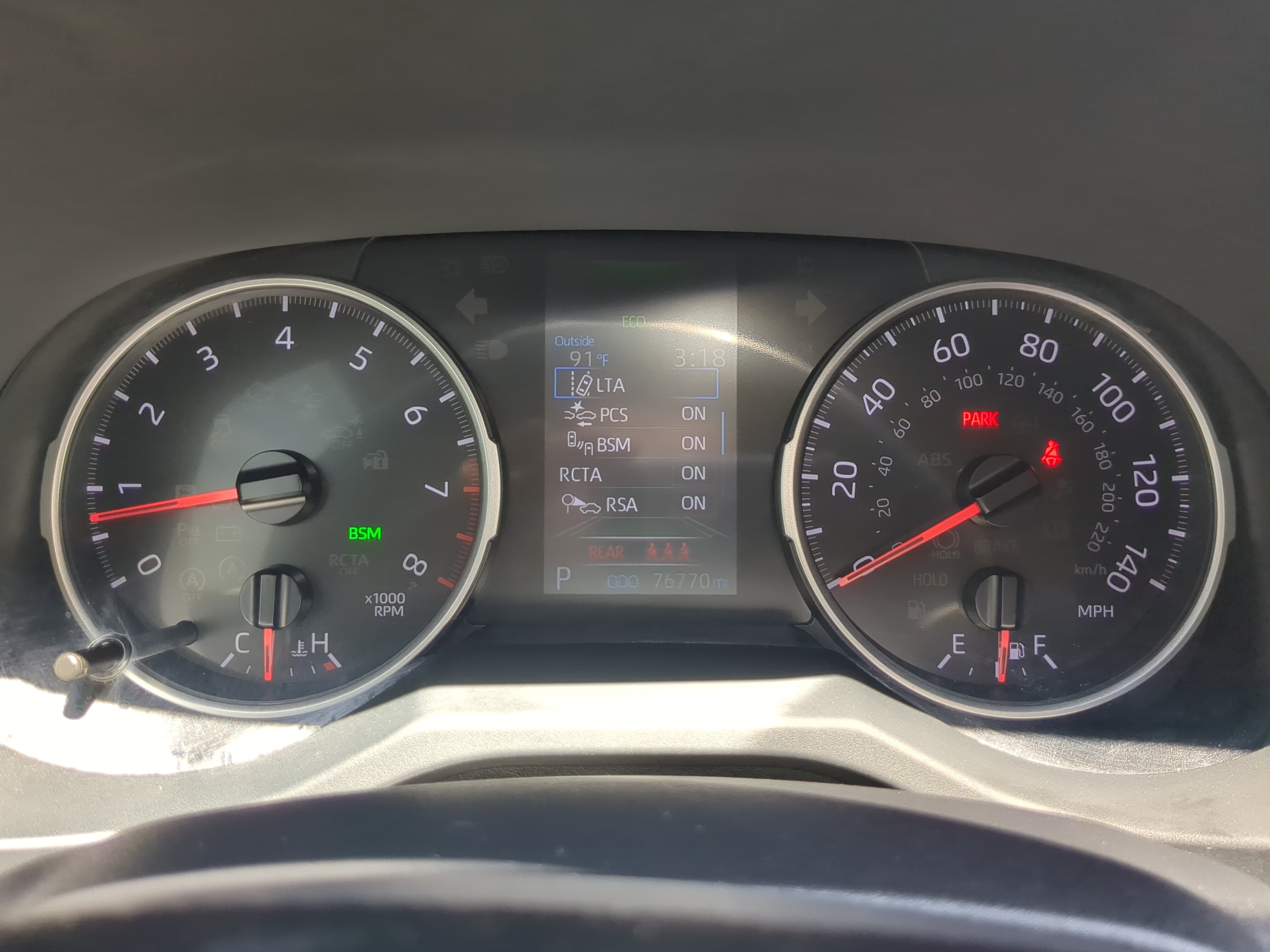 Used 2020 Toyota RAV4 XLE Premium FWD image 24