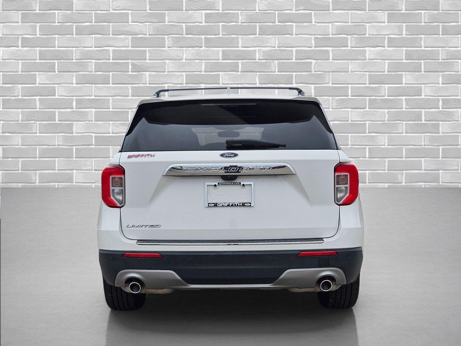 Certified 2022 Ford Explorer Limited w/ Equipment Group 301A RWD image 5