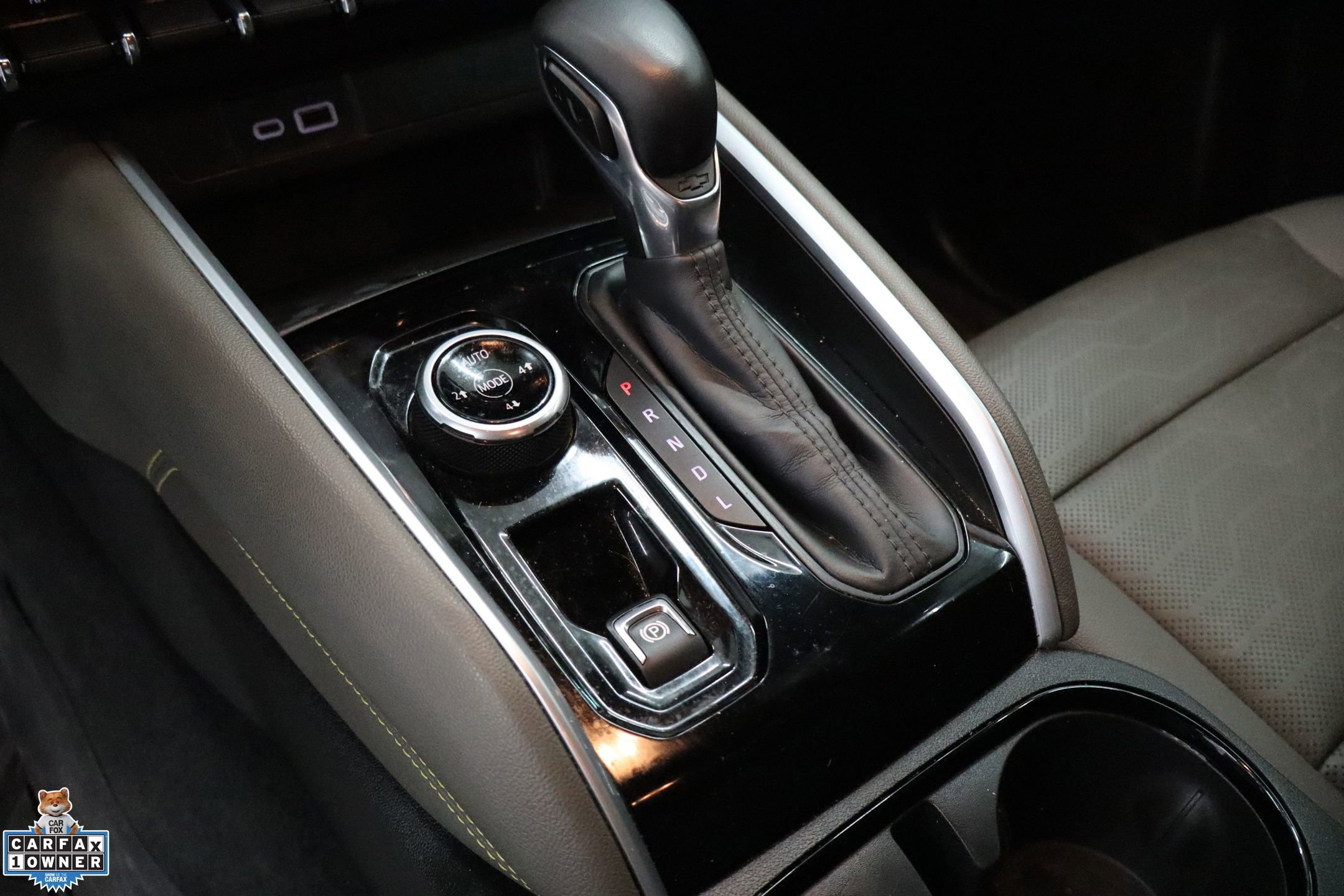 Used 2024 Chevrolet Colorado ZR2 w/ ZR2 Convenience Package III image 21